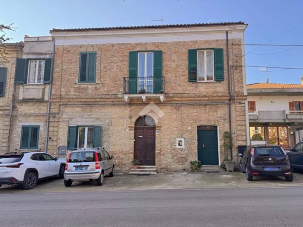 casa indipendente in vendita a Giulianova