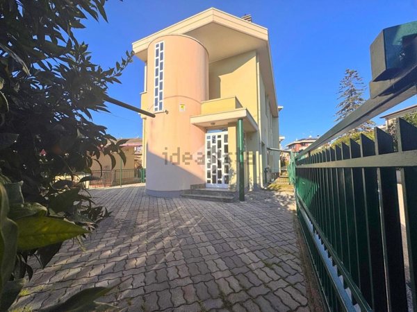 appartamento in vendita a Giulianova