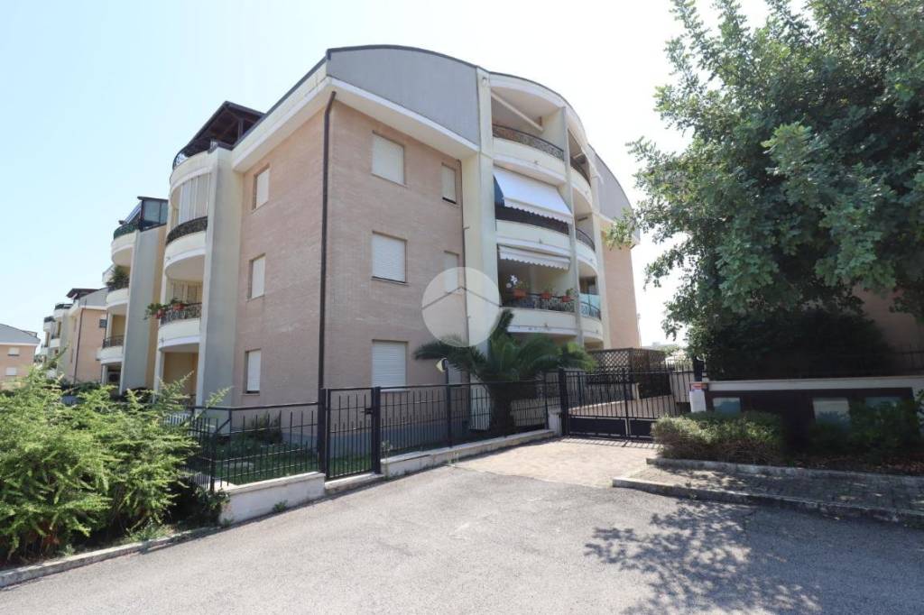 appartamento in vendita a Giulianova