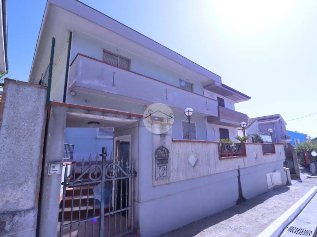 casa indipendente in vendita a Giulianova