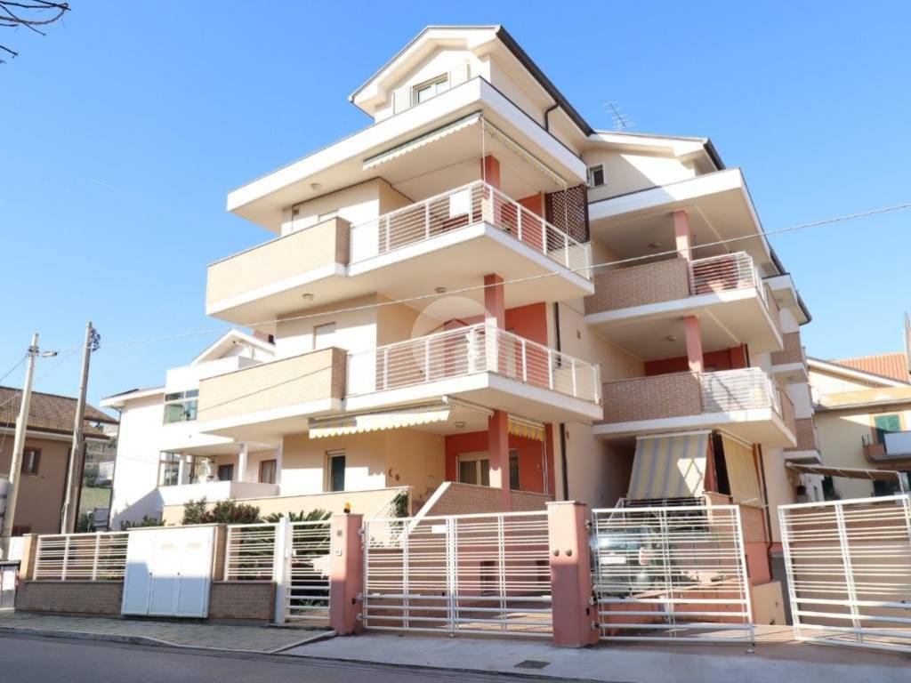 appartamento in vendita a Giulianova