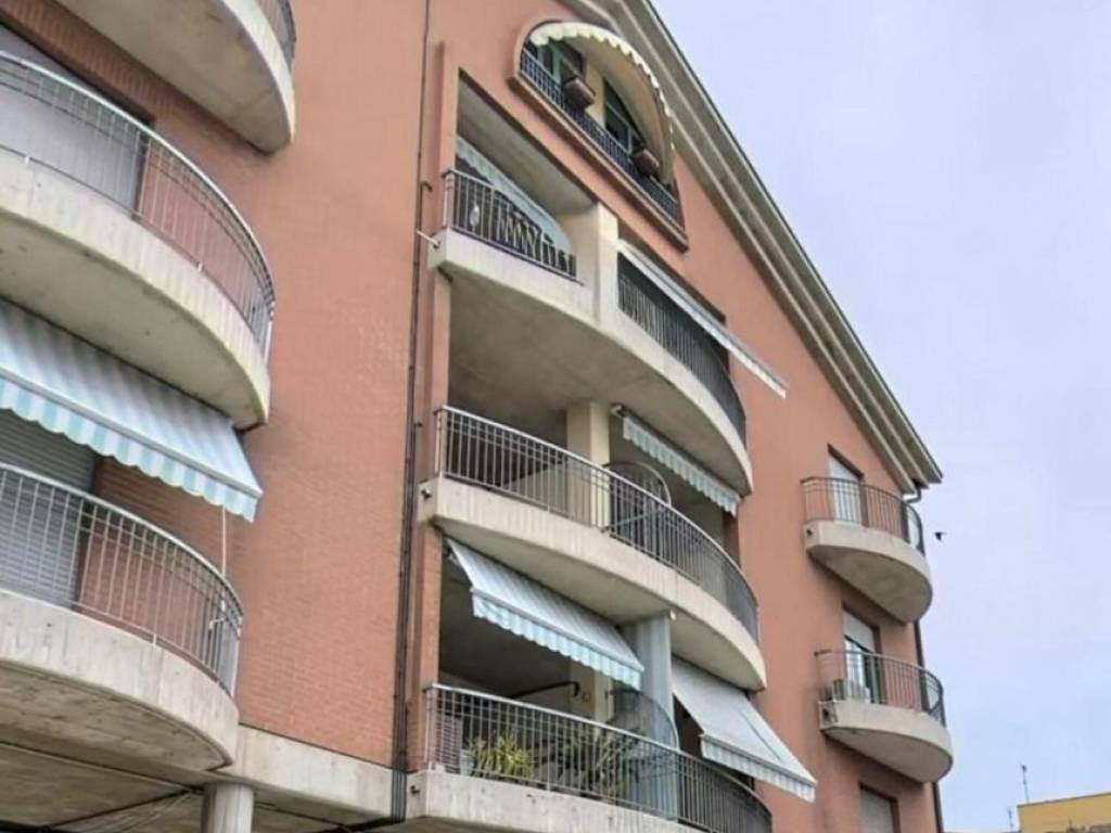 negozio in vendita a Giulianova