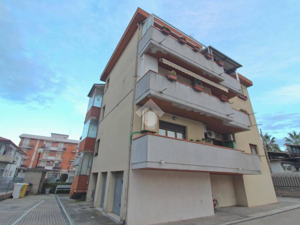 appartamento in vendita a Giulianova