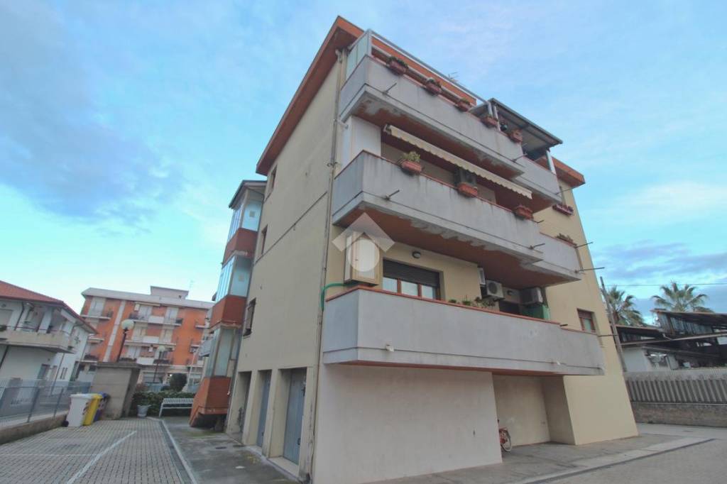 appartamento in vendita a Giulianova