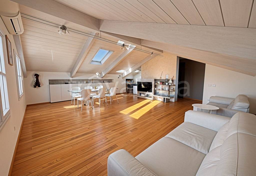 appartamento in vendita a Giulianova