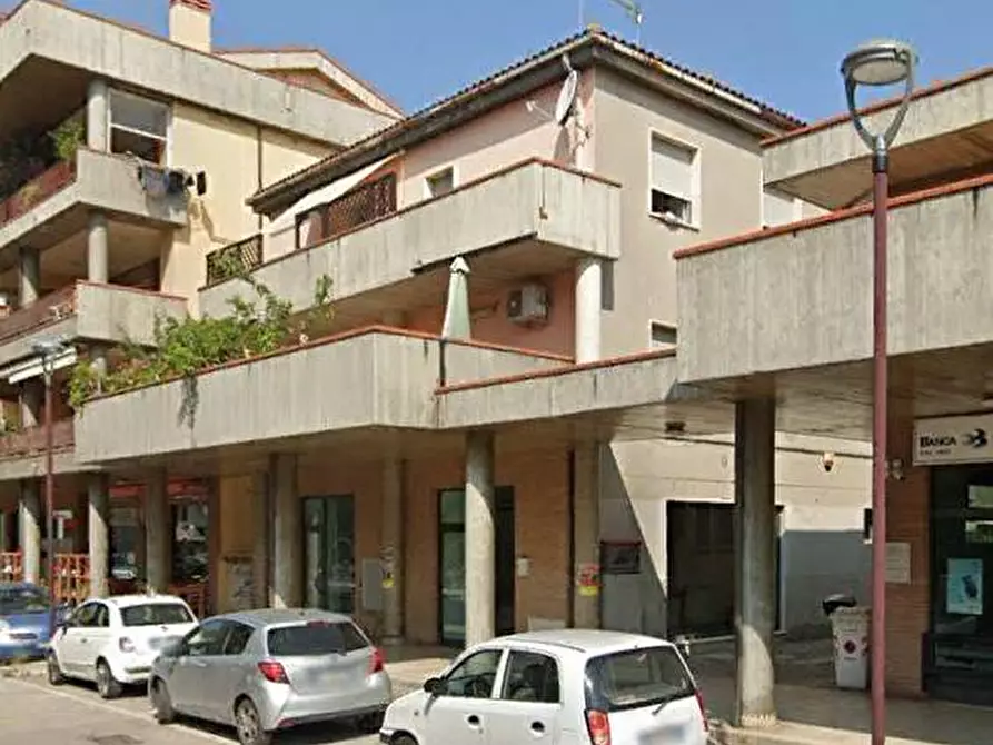 locale commerciale in vendita a Giulianova