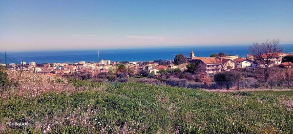terreno edificabile in vendita a Giulianova