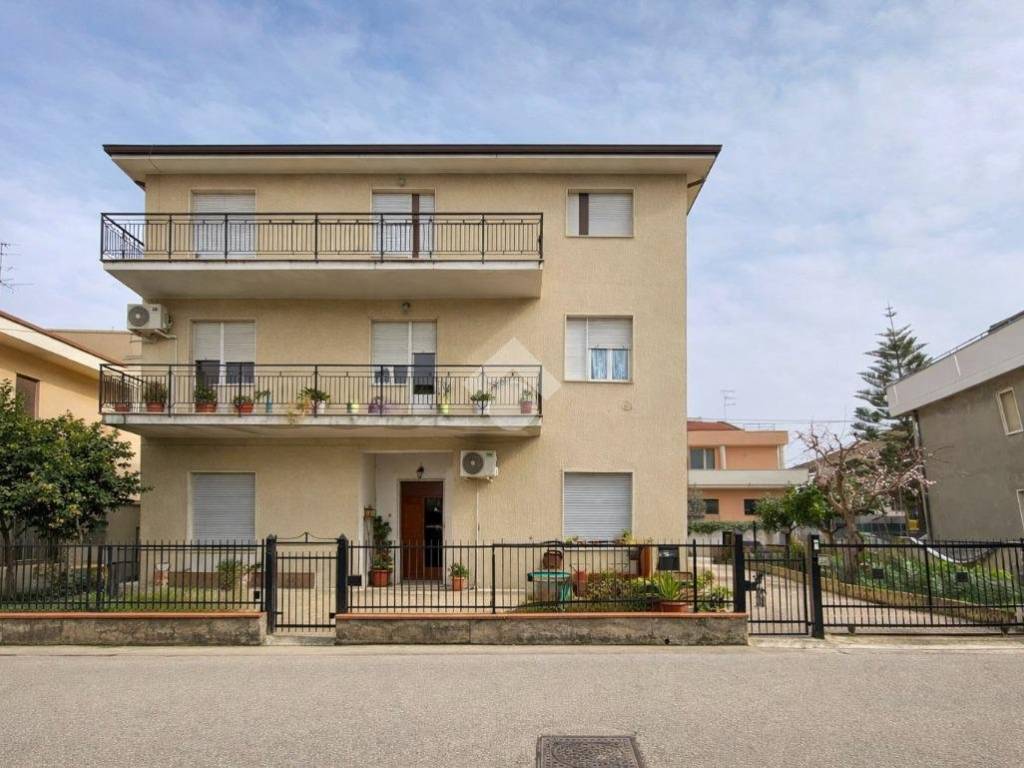 appartamento in vendita a Giulianova