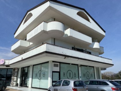 locale commerciale in vendita a Giulianova