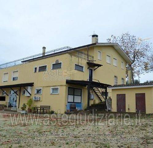 casa indipendente in vendita a Giulianova