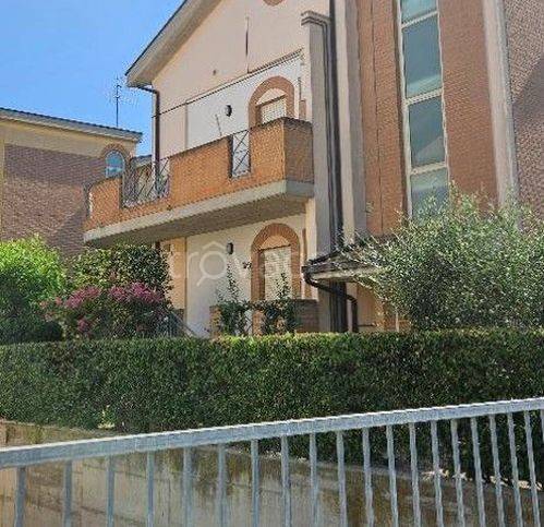 appartamento in vendita a Giulianova in zona Case di Trento