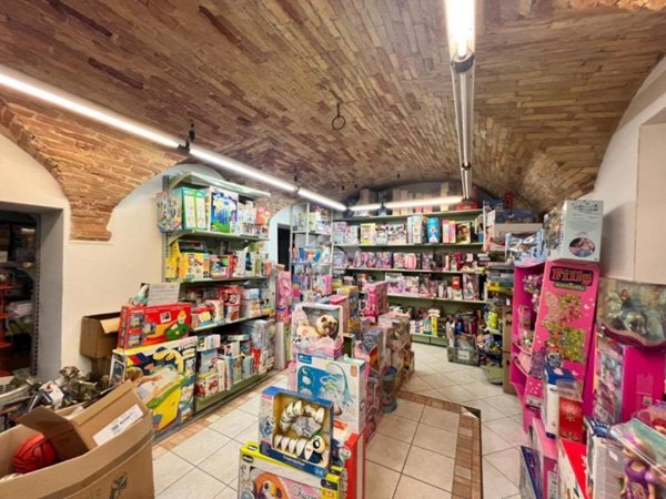 negozio in vendita a Giulianova