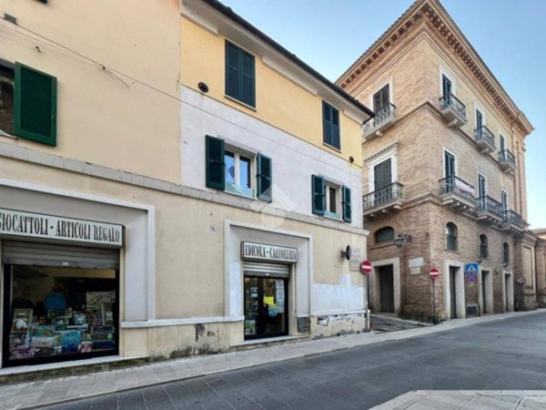negozio in vendita a Giulianova