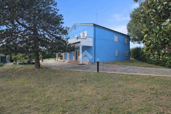 appartamento in vendita a Giulianova in zona Colleranesco