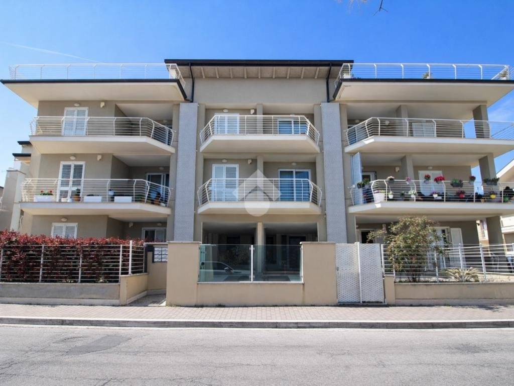 appartamento in vendita a Giulianova