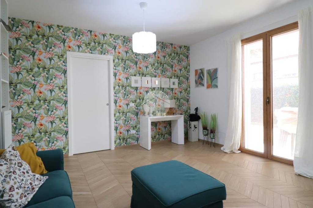 appartamento in vendita a Giulianova