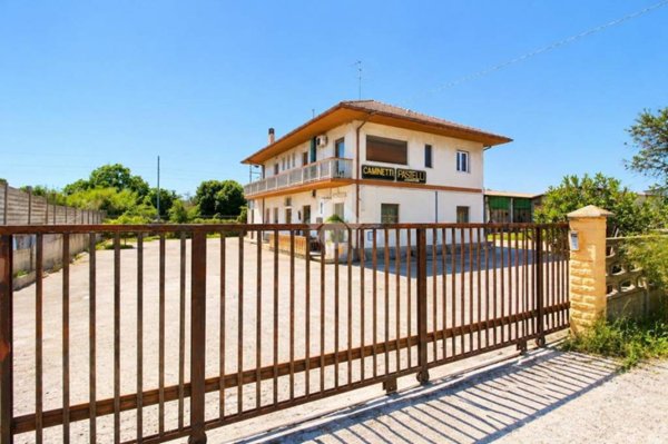 appartamento in vendita a Giulianova in zona Colleranesco