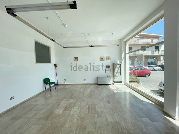 ufficio in vendita a Giulianova