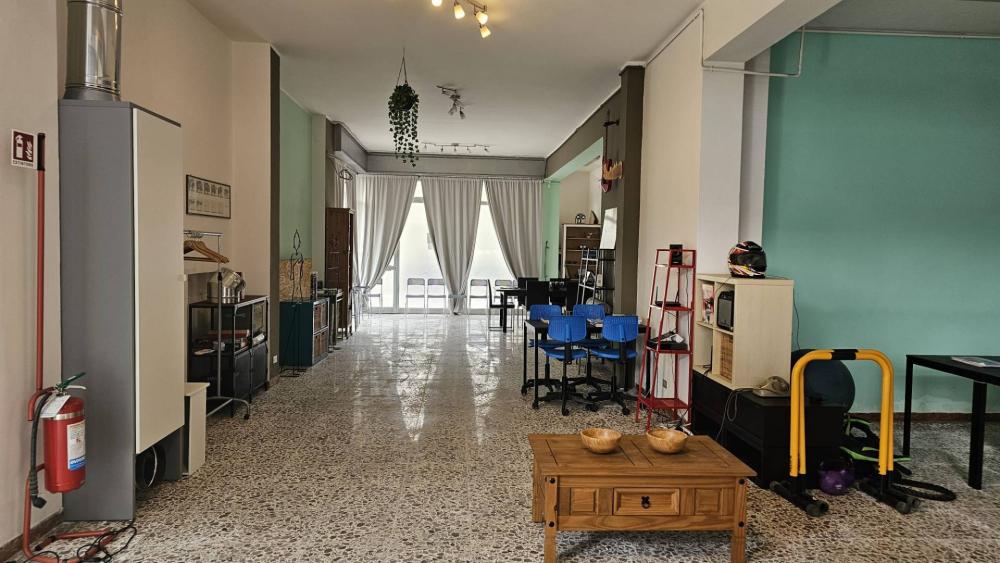 locale commerciale in vendita a Giulianova
