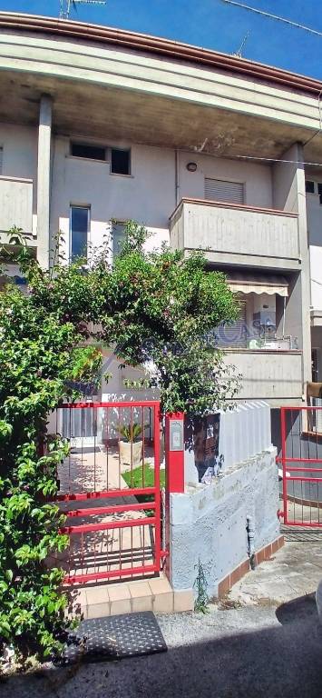casa indipendente in vendita a Giulianova in zona Colleranesco