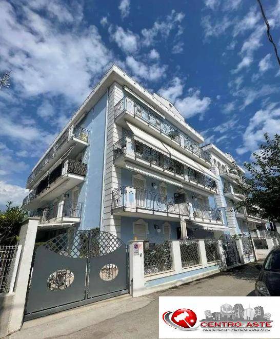appartamento in vendita a Giulianova