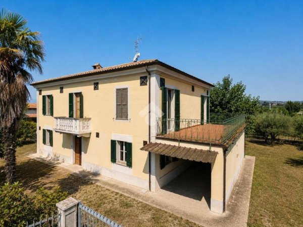 casa indipendente in vendita a Giulianova in zona Colleranesco