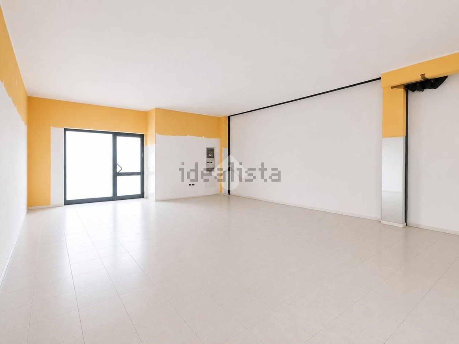 locale commerciale in vendita a Giulianova
