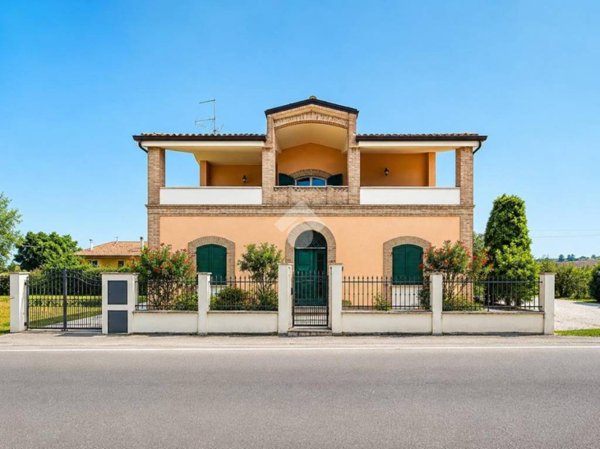 casa indipendente in vendita a Giulianova