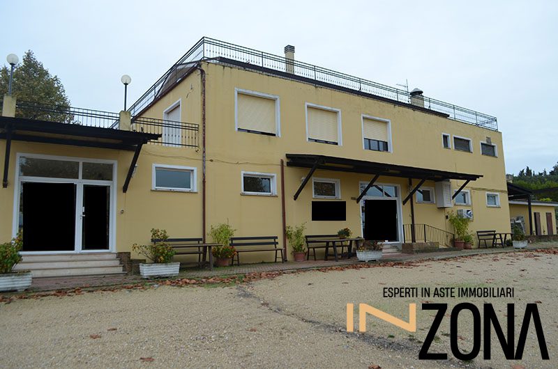 casa indipendente in vendita a Giulianova