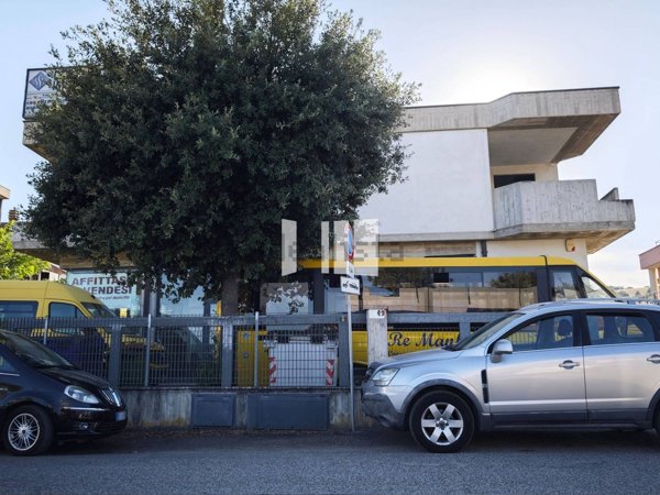 locale di sgombero in vendita a Giulianova