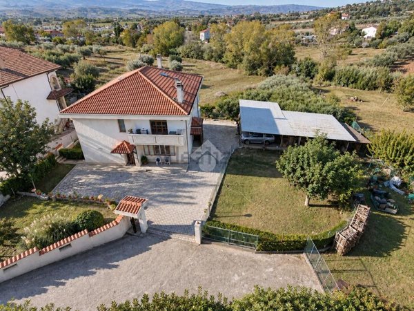 casa indipendente in vendita a Giulianova