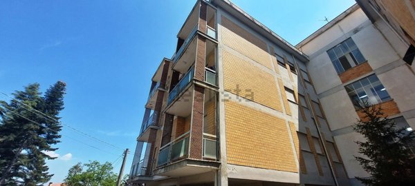 appartamento in vendita ad Isola del Gran Sasso d'Italia