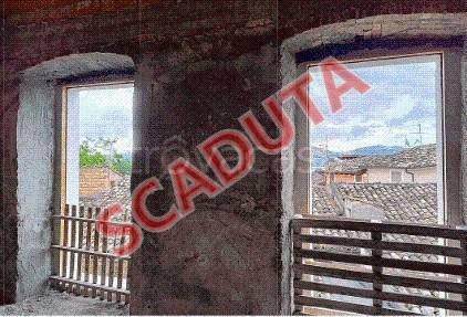 appartamento in vendita ad Isola del Gran Sasso d'Italia in zona Trignano