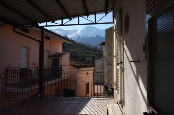 quadrivano in vendita ad Isola del Gran Sasso d'Italia