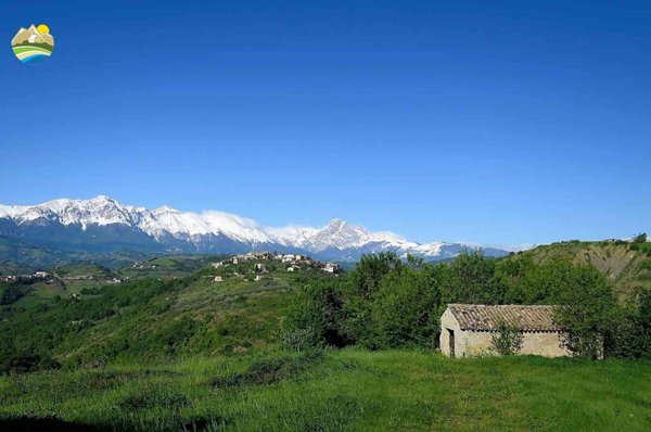 casa indipendente in vendita a Montefino