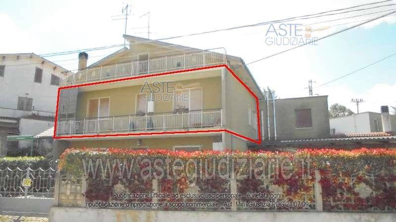 appartamento in vendita a Montefino in zona Crocetta Santa Maria