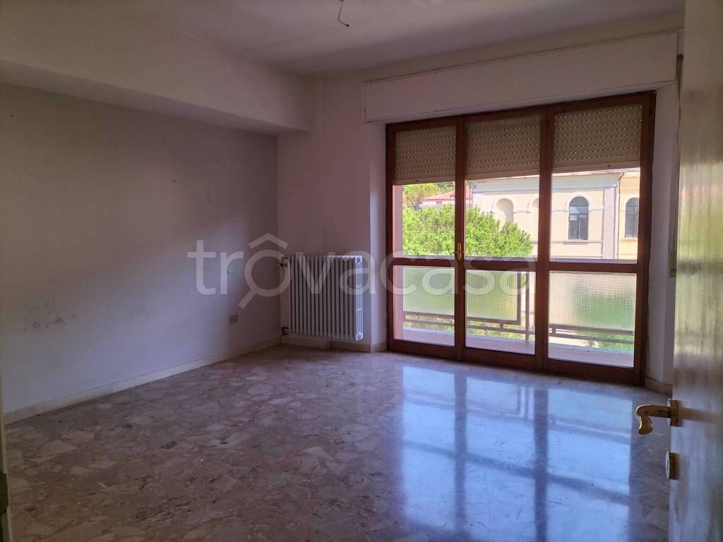 appartamento in vendita a Montorio al Vomano