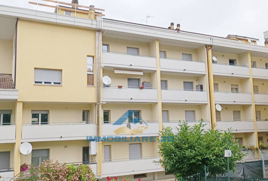 appartamento in vendita a Montorio al Vomano