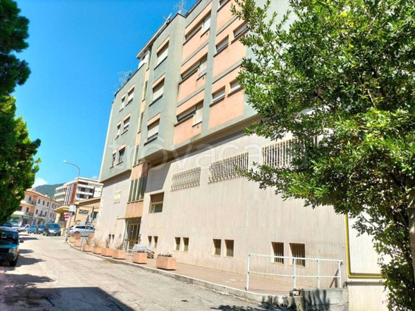 appartamento in vendita a Montorio al Vomano