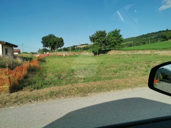 terreno edificabile in vendita a Montorio al Vomano in zona Villa Maggiore