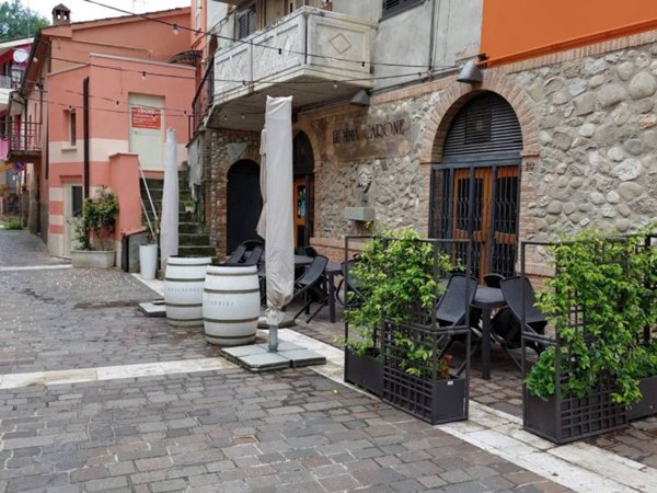 appartamento in vendita a Montorio al Vomano