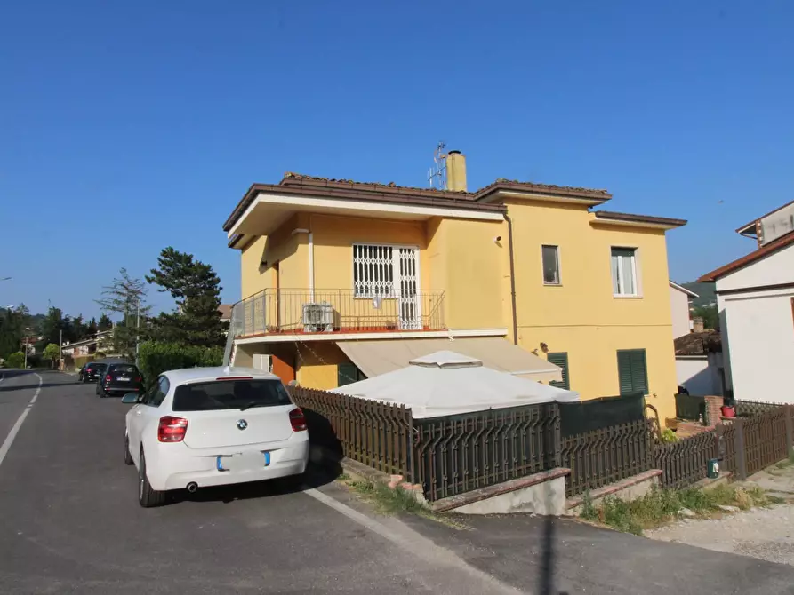 casa indipendente in vendita a Montorio al Vomano in zona Piane di Collevecchio