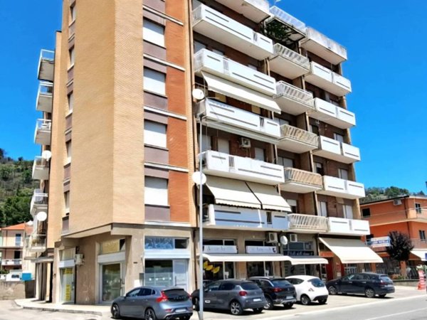 appartamento in vendita a Montorio al Vomano