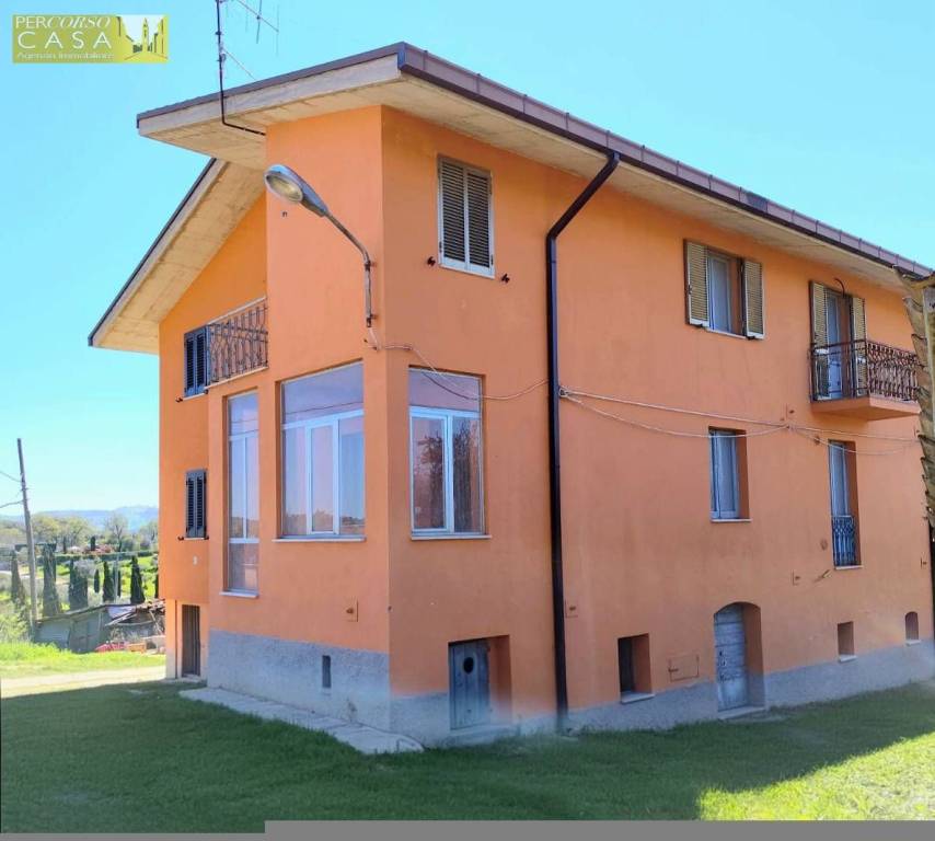 appartamento in vendita a Montorio al Vomano in zona Collevecchio