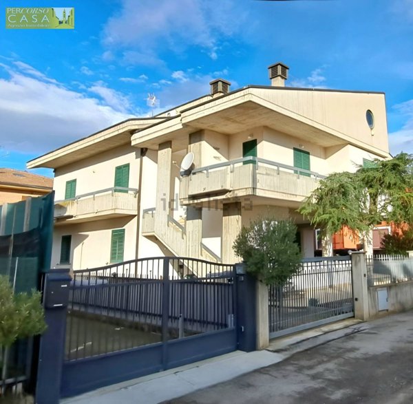 appartamento in vendita a Montorio al Vomano