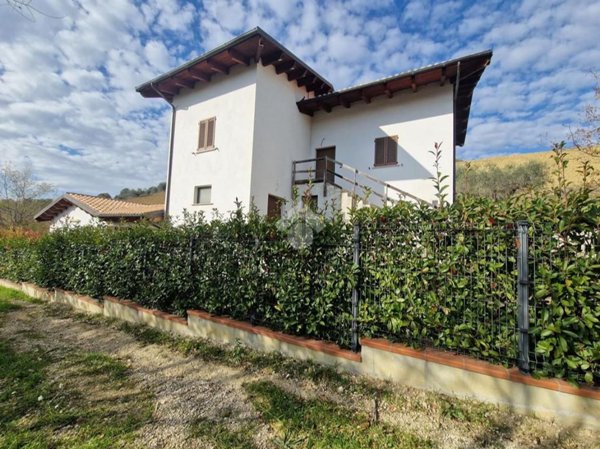 appartamento in vendita a Morro d'Oro