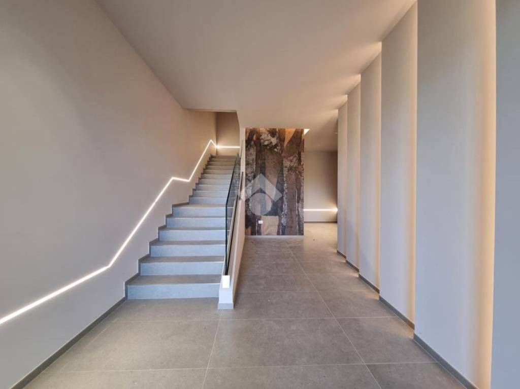 appartamento in vendita a Morro d'Oro in zona Pagliare