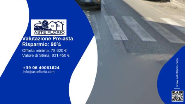 locale commerciale in vendita a Morro d'Oro in zona Pagliare