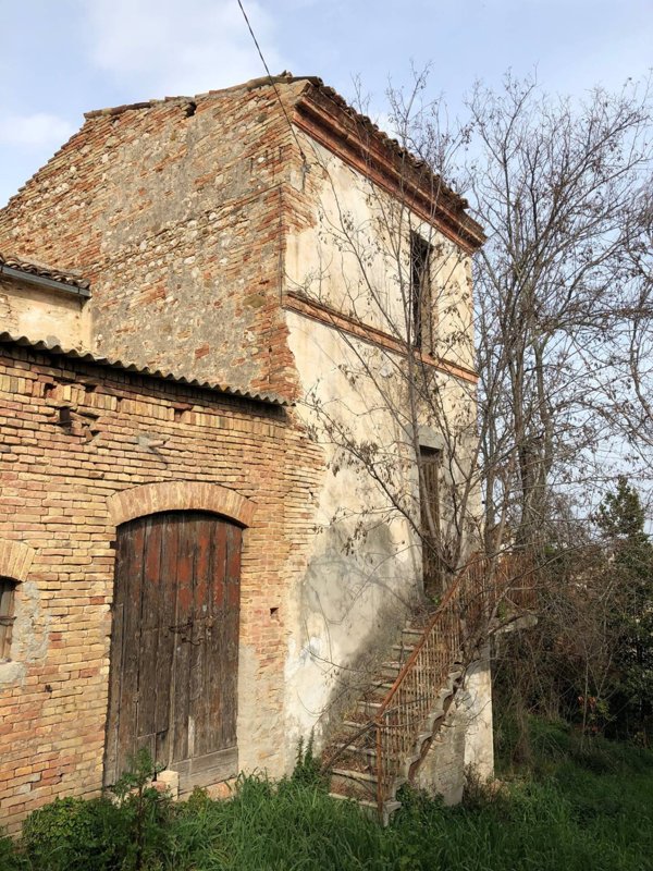 terreno agricolo in vendita a Mosciano Sant'Angelo in zona Collepietro