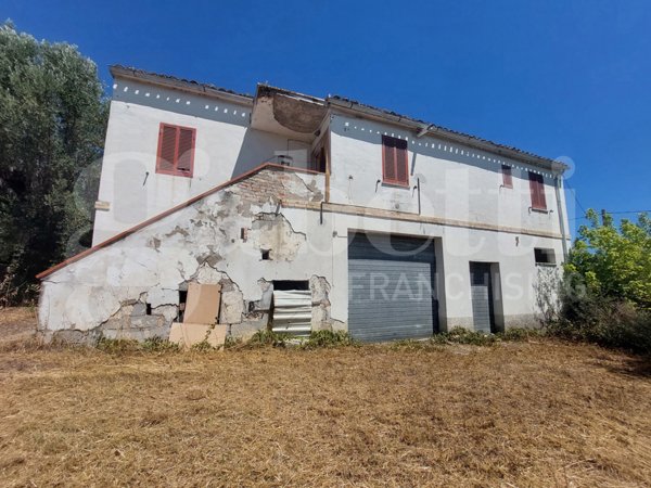 appartamento in vendita a Mosciano Sant'Angelo